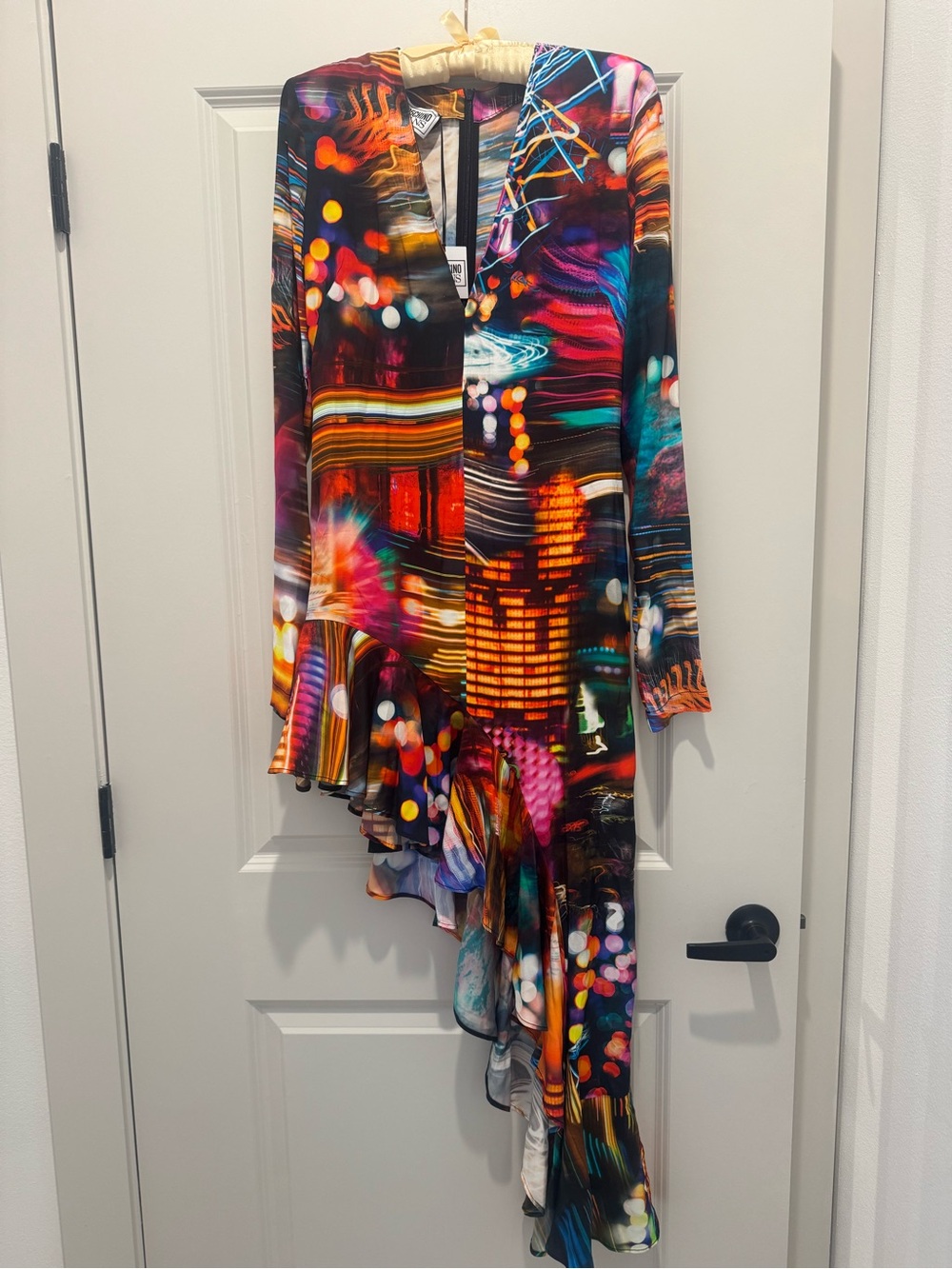 Moschino Jeans NWT Asymmetrical Midi Dress Neon City Print Party Designer size 6 - Picture 2 of 9